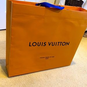 Louis Vuitton delightful